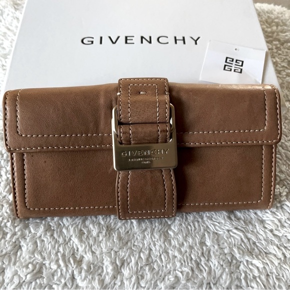 Givenchy Buckle Snap Leather Long Wallet - Picture 15 of 17